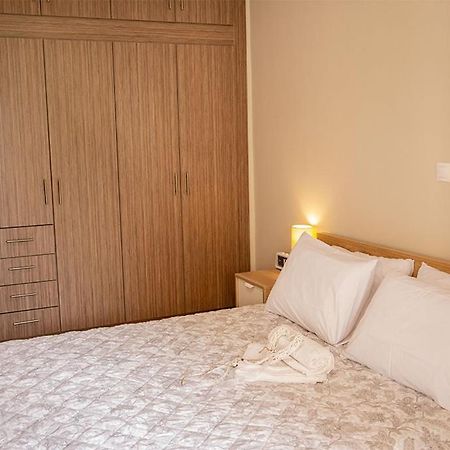 Your Apartment In เอเธนส์ ภายนอก รูปภาพ