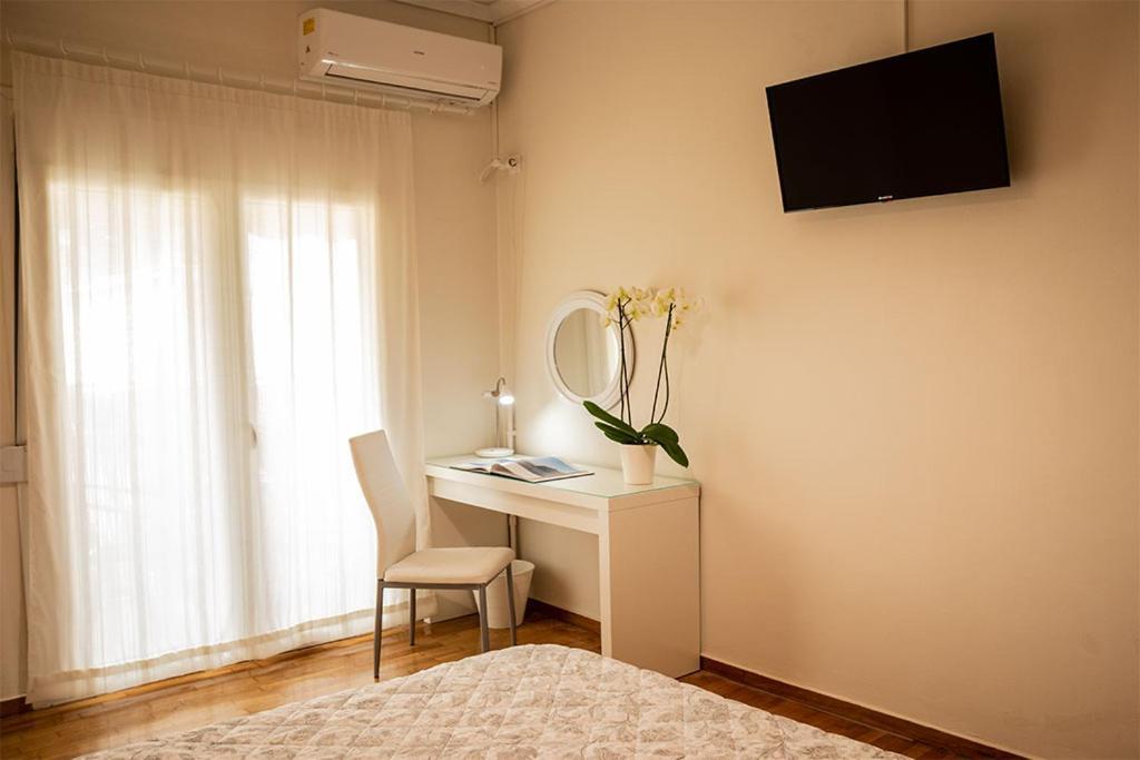 Your Apartment In เอเธนส์ ภายนอก รูปภาพ